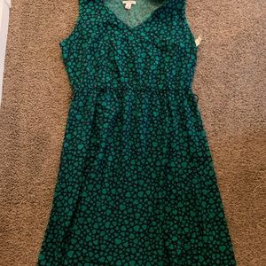 Women’s large summer dress sleeveless belt loops (belt not included)